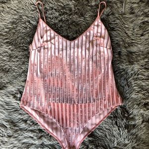 EUC Velour Pink Ribbed Bodysuit (Size 0X)